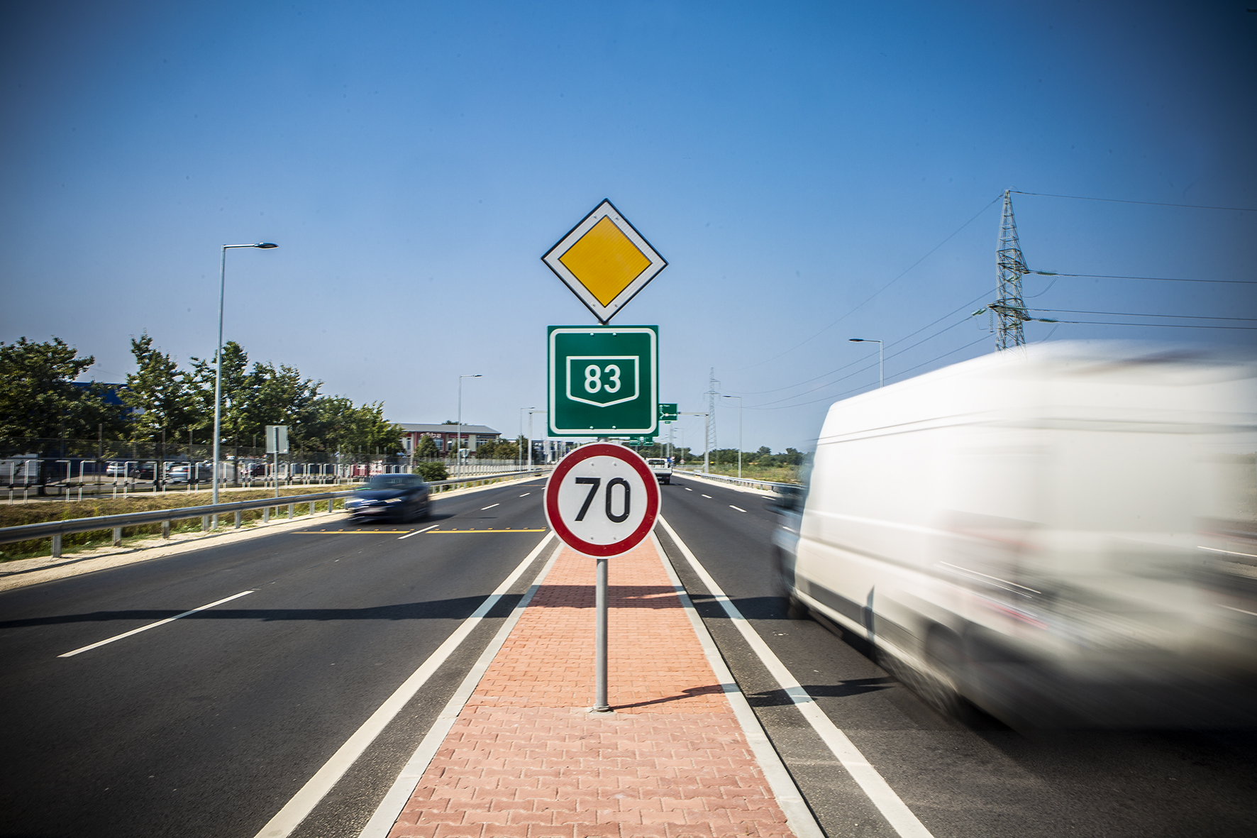European Union support for the development of the 83 motorway