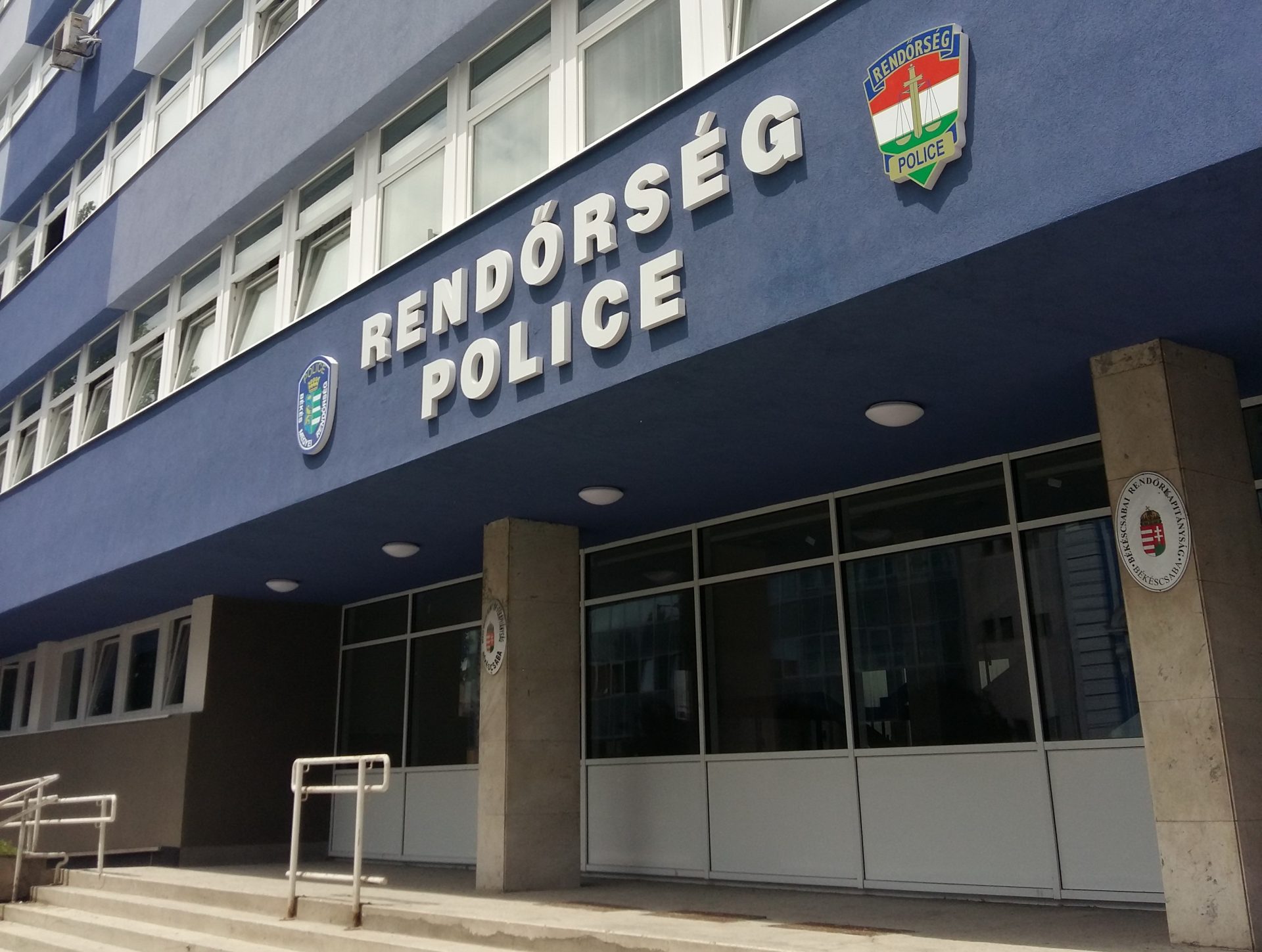 The building of the Békés County Police Headquarters has become safer, more modern, and more energy-efficient