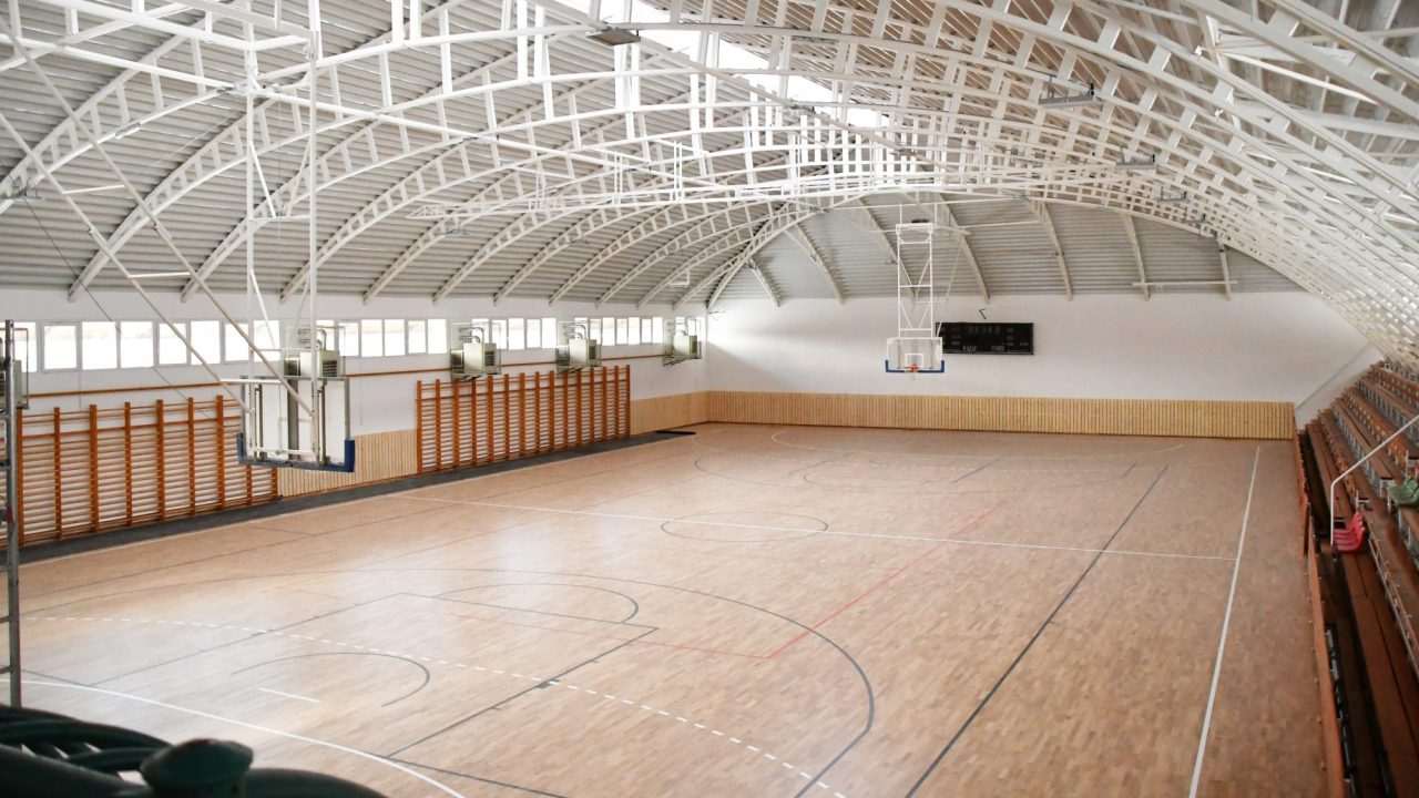 The sports hall of the high school in Piliscsaba has been modernized