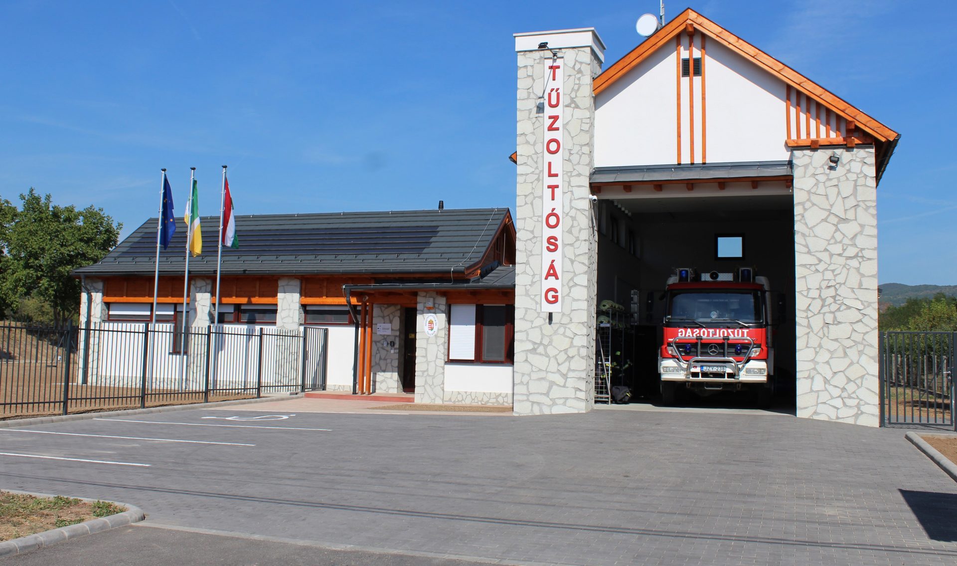 Disaster management stations were built in Tolcsva and Villány