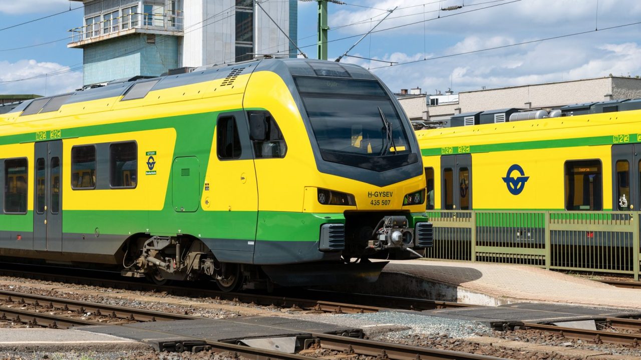 Thanks to the support of the European Union, GYSEV Zrt awaits its passengers with modern vehicles